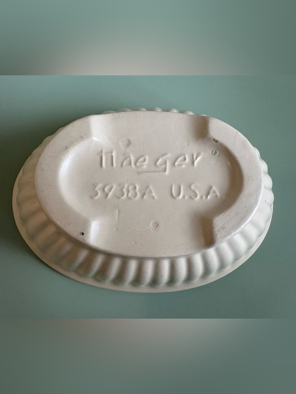 Ceramic haeger planter